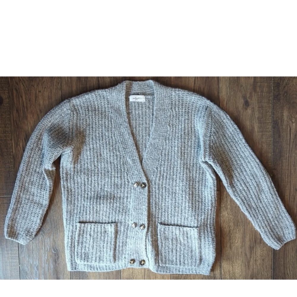 Carly Jean Los Angeles Gray Cardigan Sweater